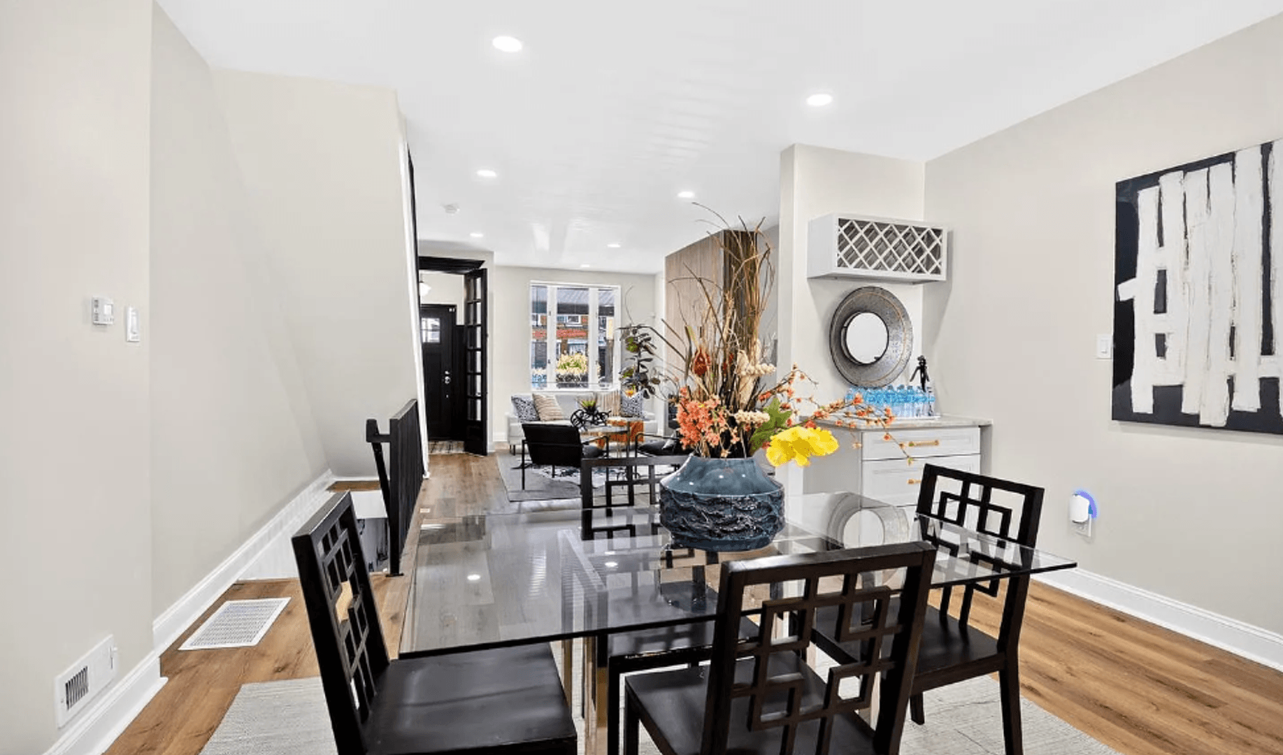 Philadelphia House: 5229 W Jefferson St