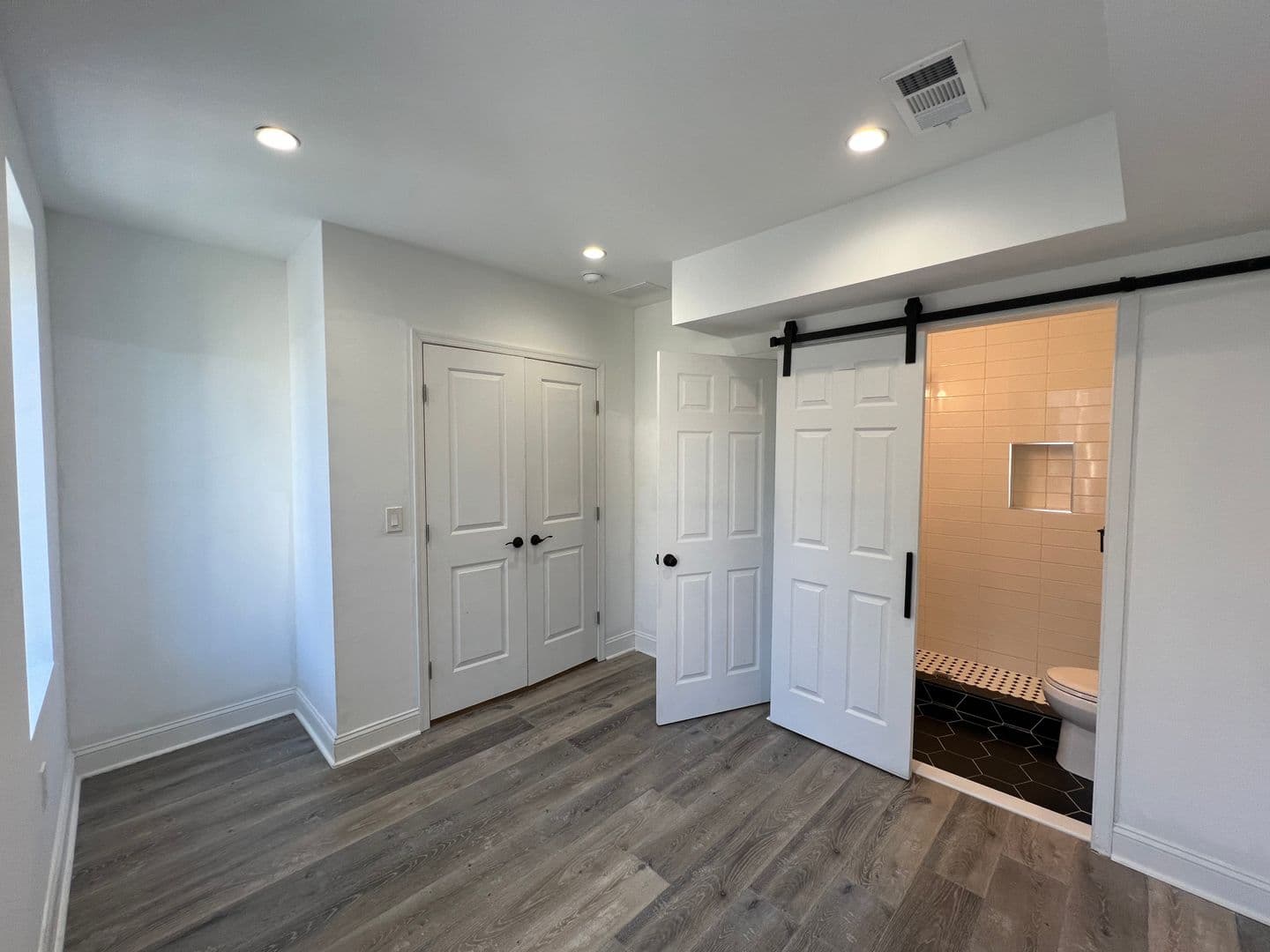 Philadelphia House: 1622 N Bouvier St