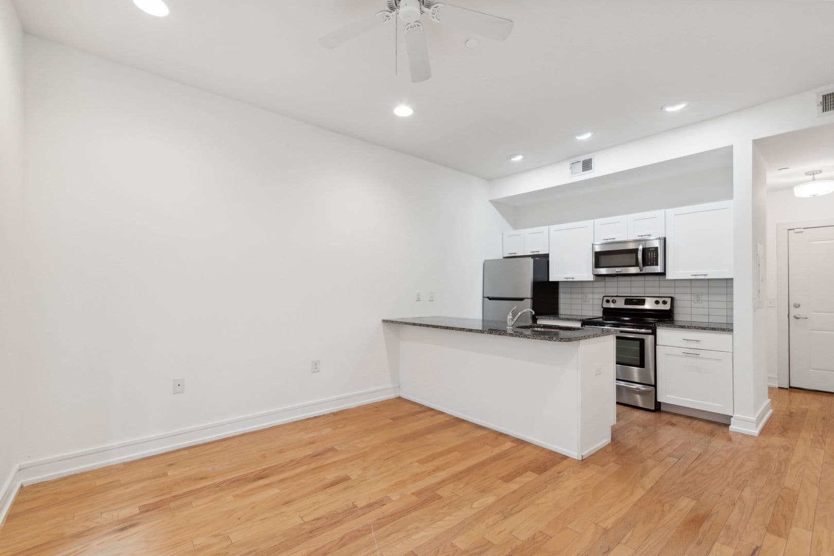 Philadelphia Apartment: 1518 N 15th St