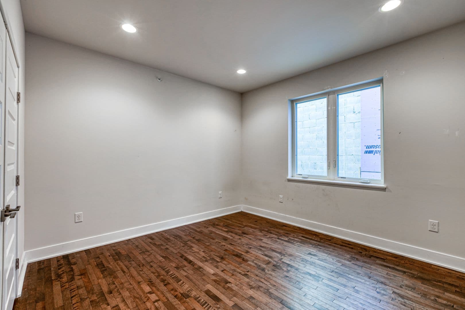Philadelphia Apartment: 1314 N Front St