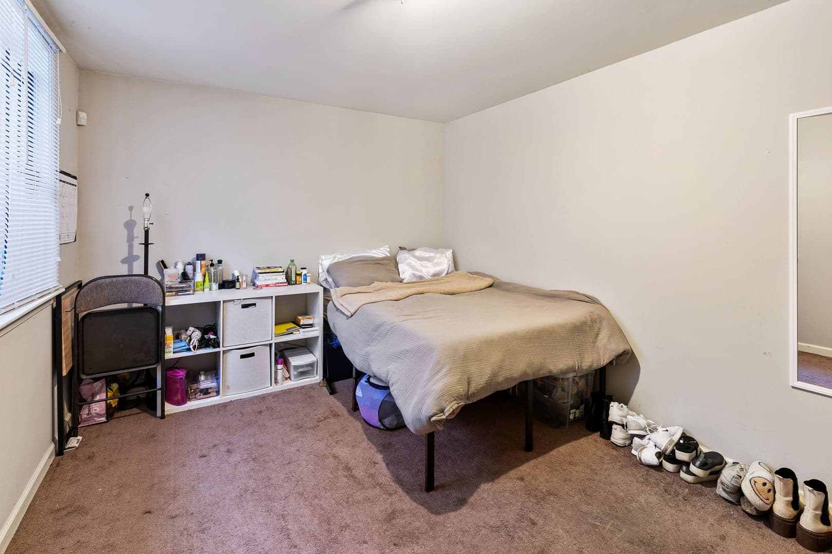 Philadelphia Apartment: 1628 Willington St