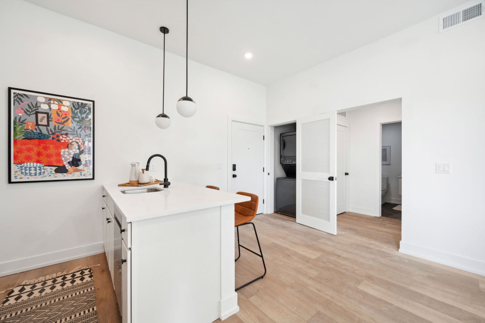 Philadelphia Apartment: 3039 Richmond St