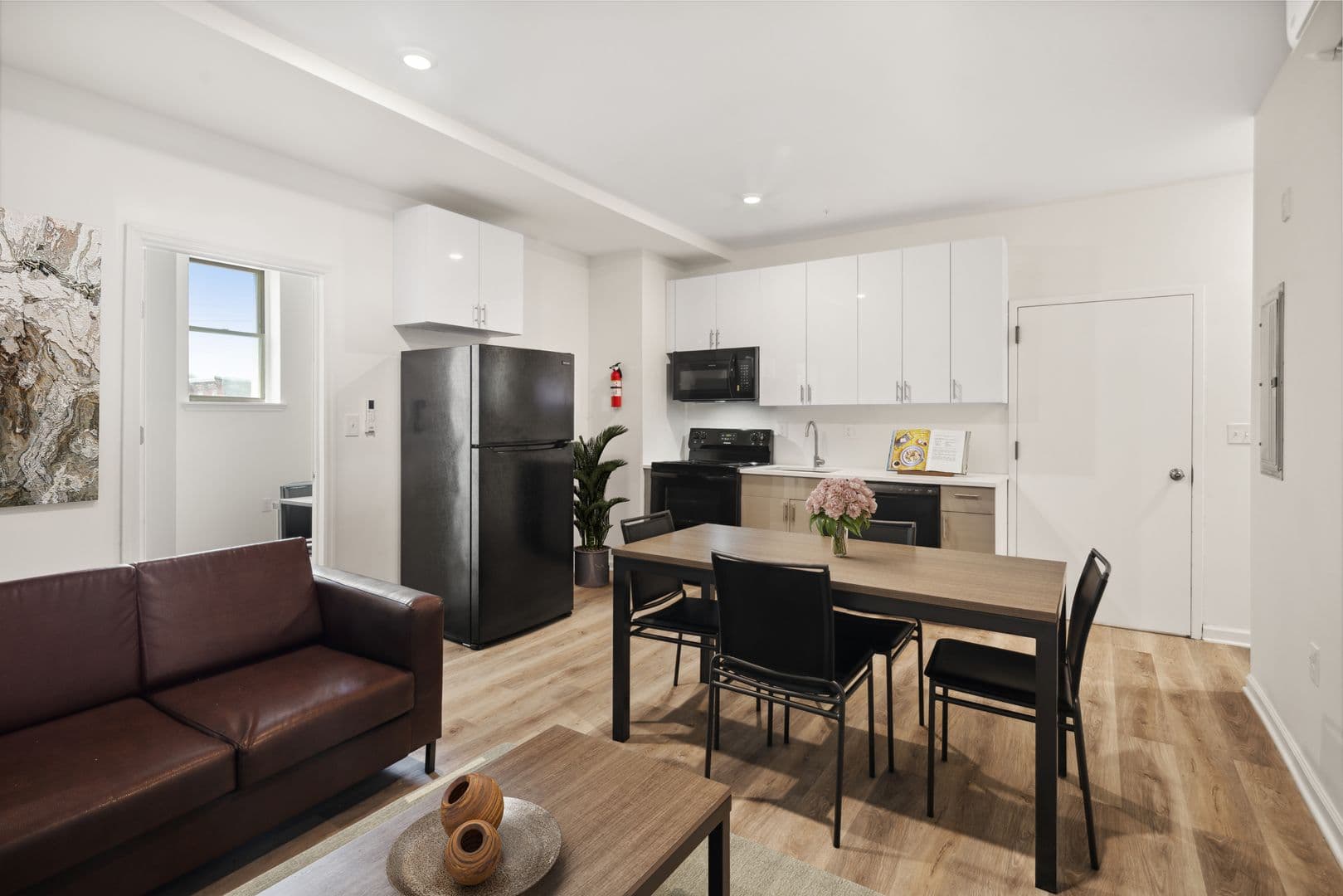 Philadelphia Apartment: 1532 N 16th St