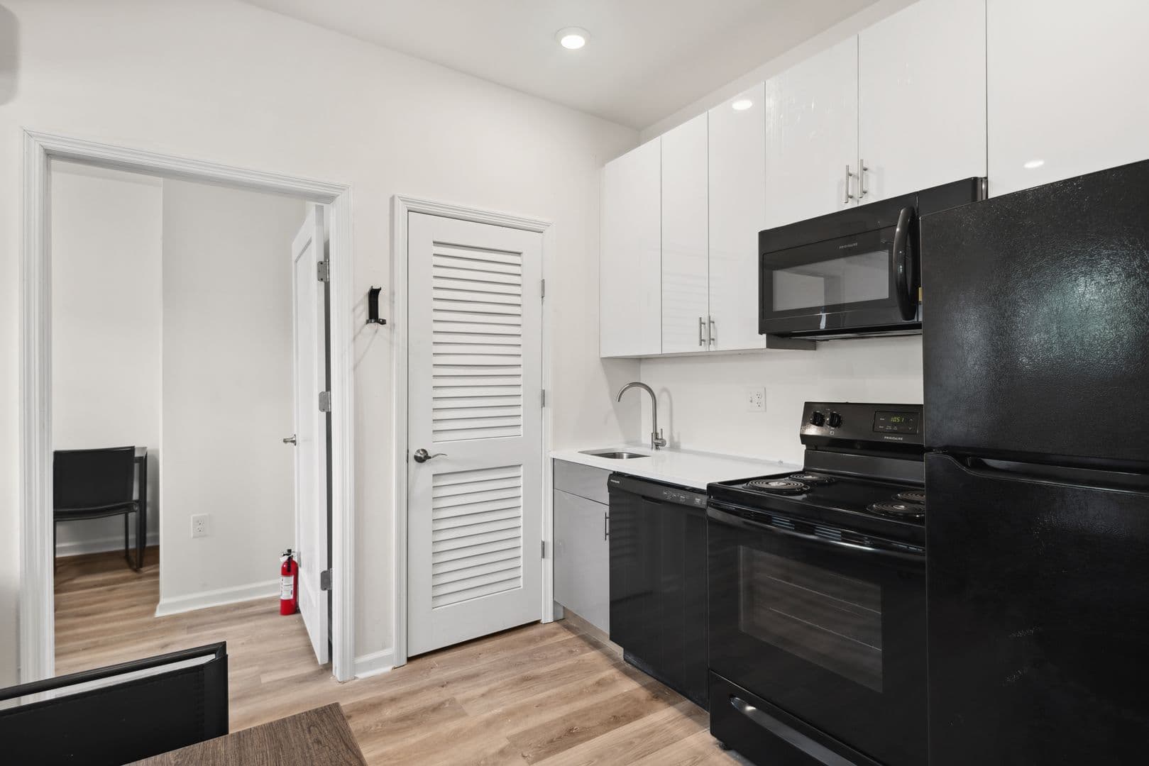 Philadelphia Apartment: 1532 N 16th St