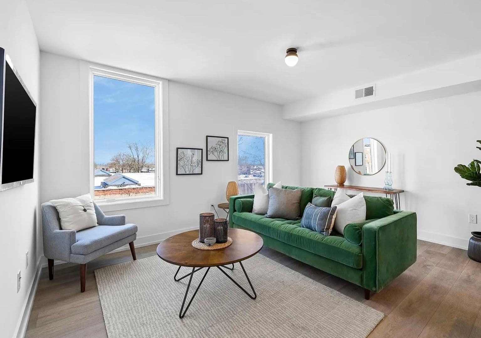 Philadelphia Apartment: 5202 Chester Avenue