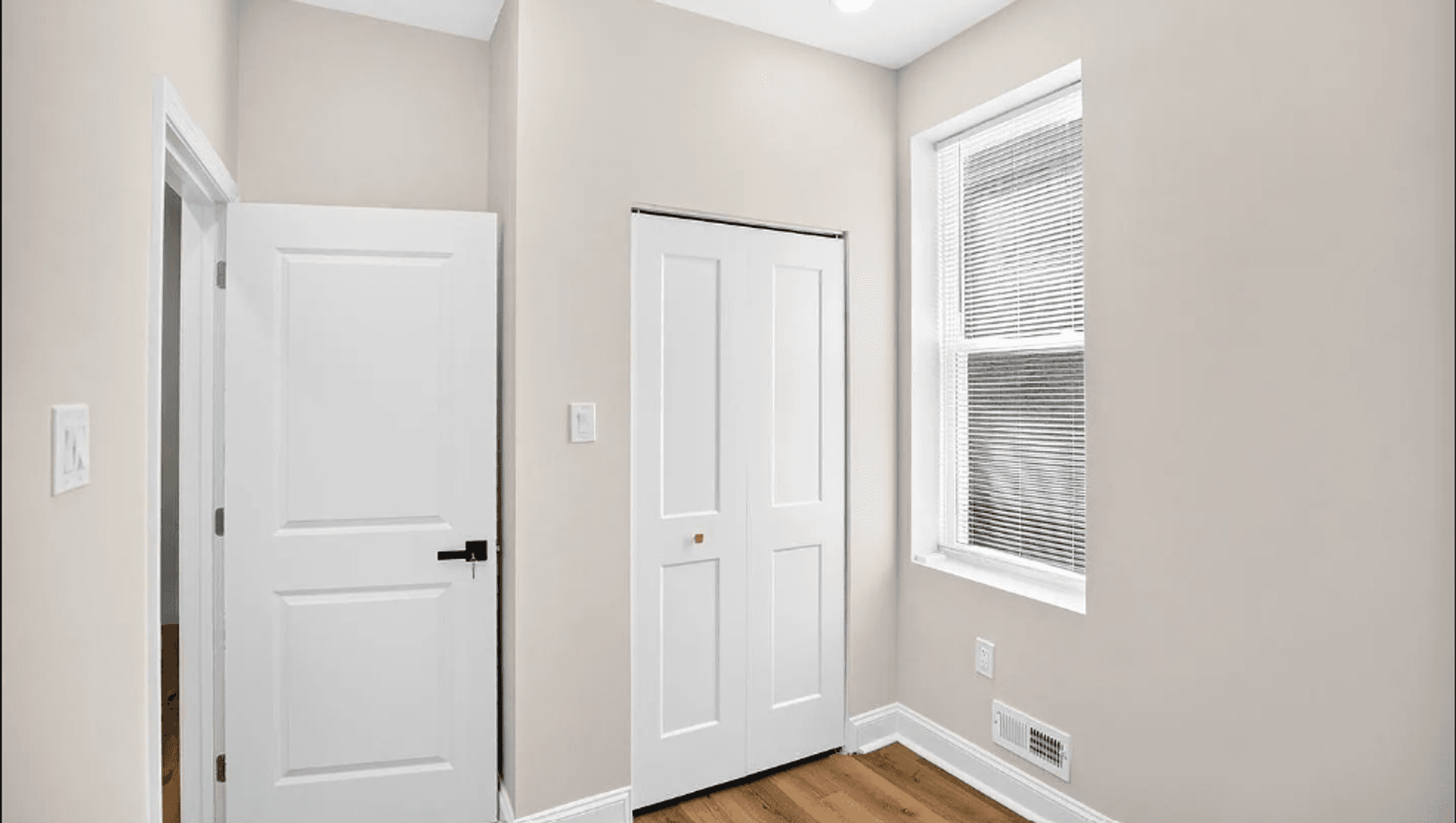 Philadelphia House: 5229 W Jefferson St