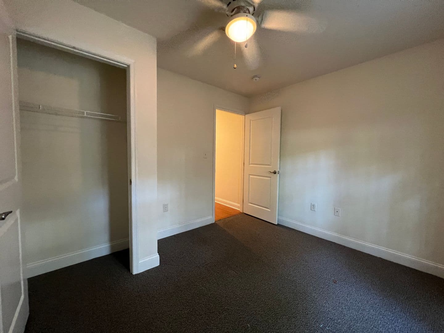 Philadelphia Apartment: 2219 N Camac St