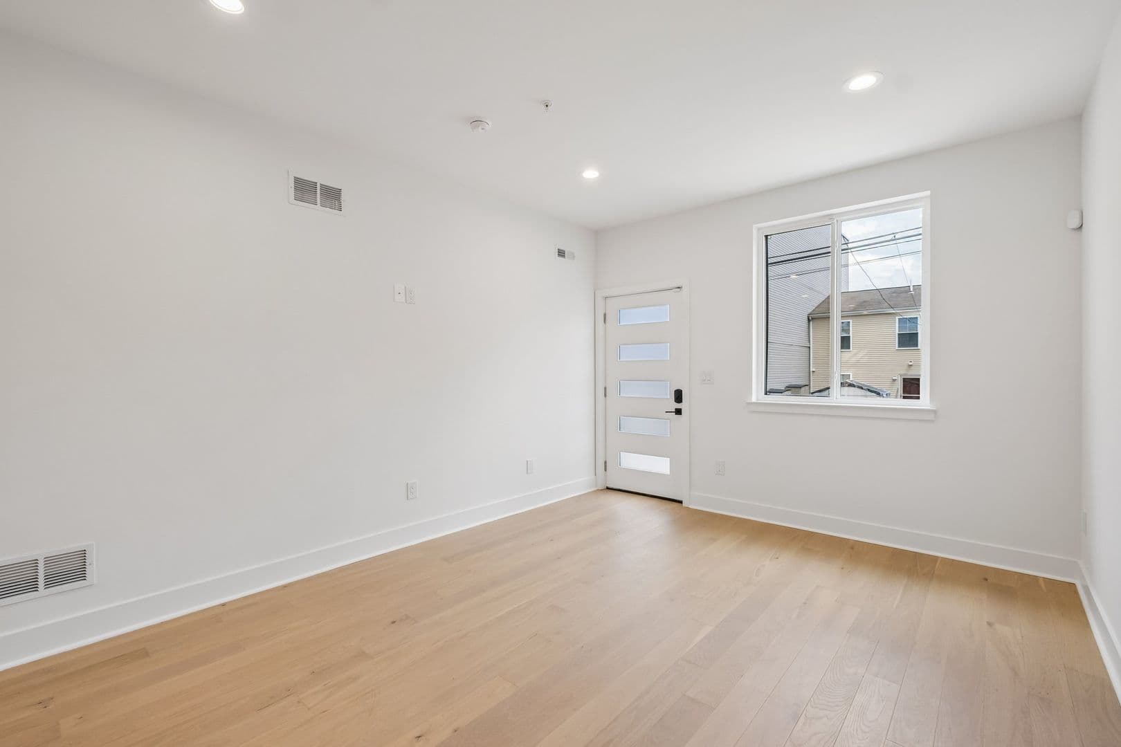 Philadelphia House: 1518 N Darien St