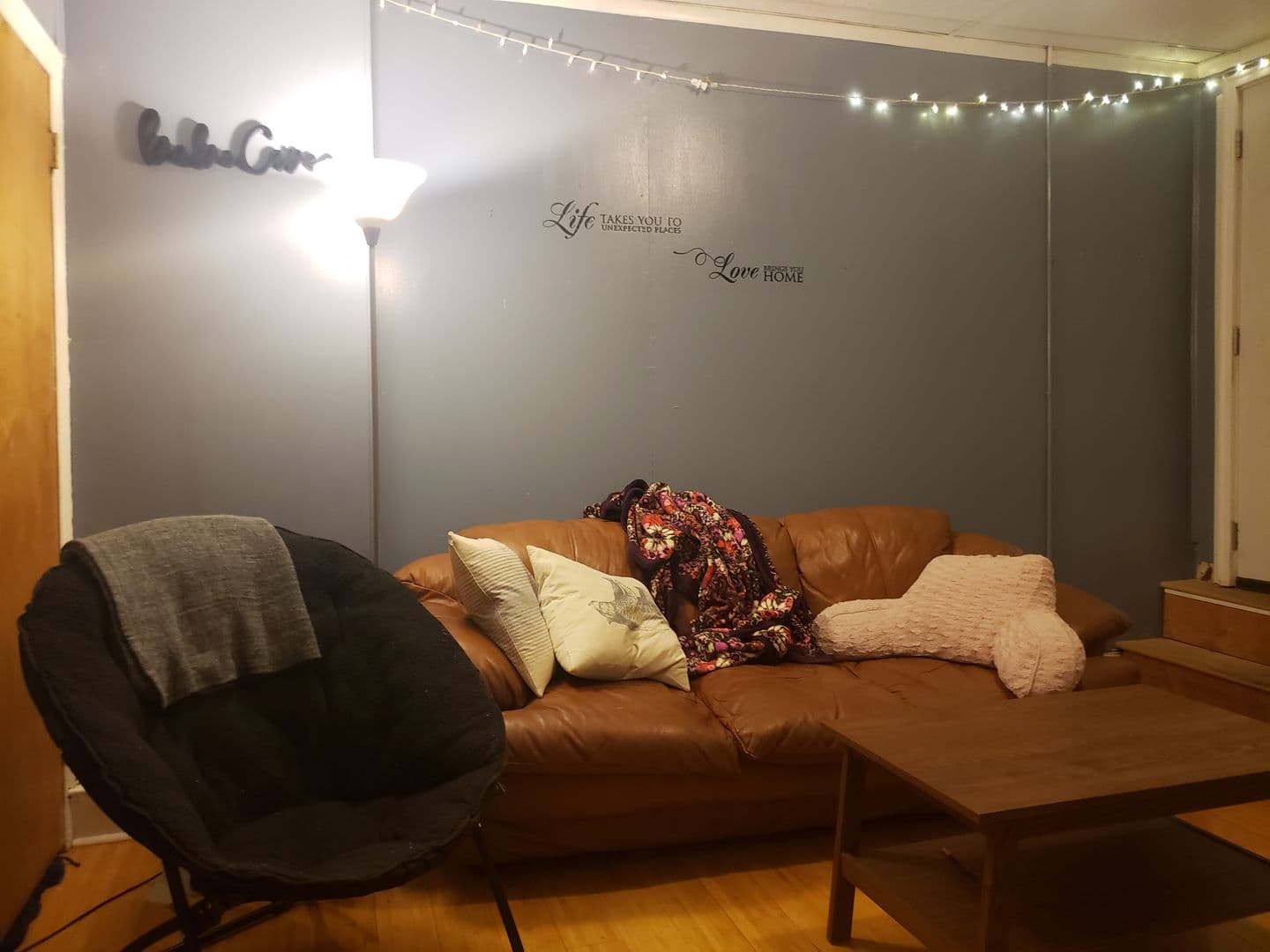 Philadelphia Apartment: 1527 Cecil B Moore Ave