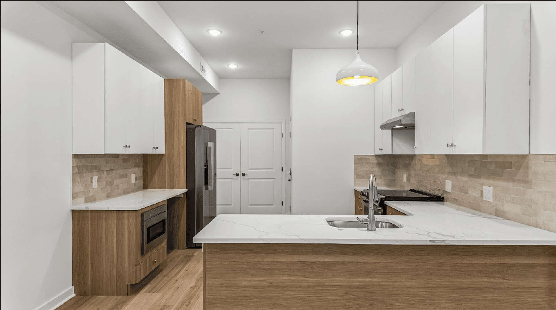 Philadelphia Apartment: 921 E Chelten Ave