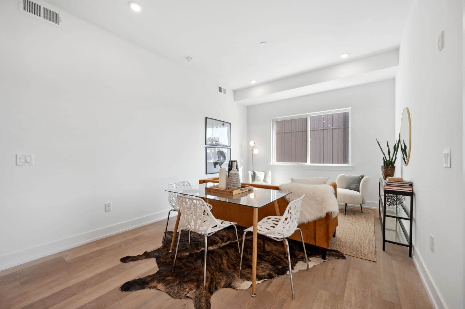 Philadelphia Apartment: 3039 Richmond St