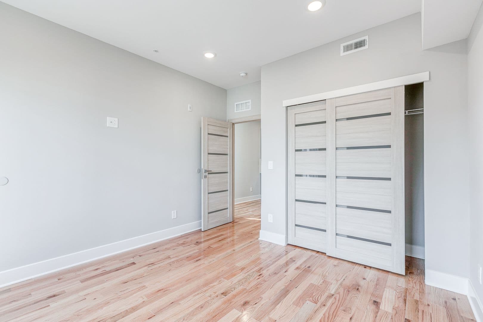 Philadelphia Apartment: 2808 Cecil B Moore