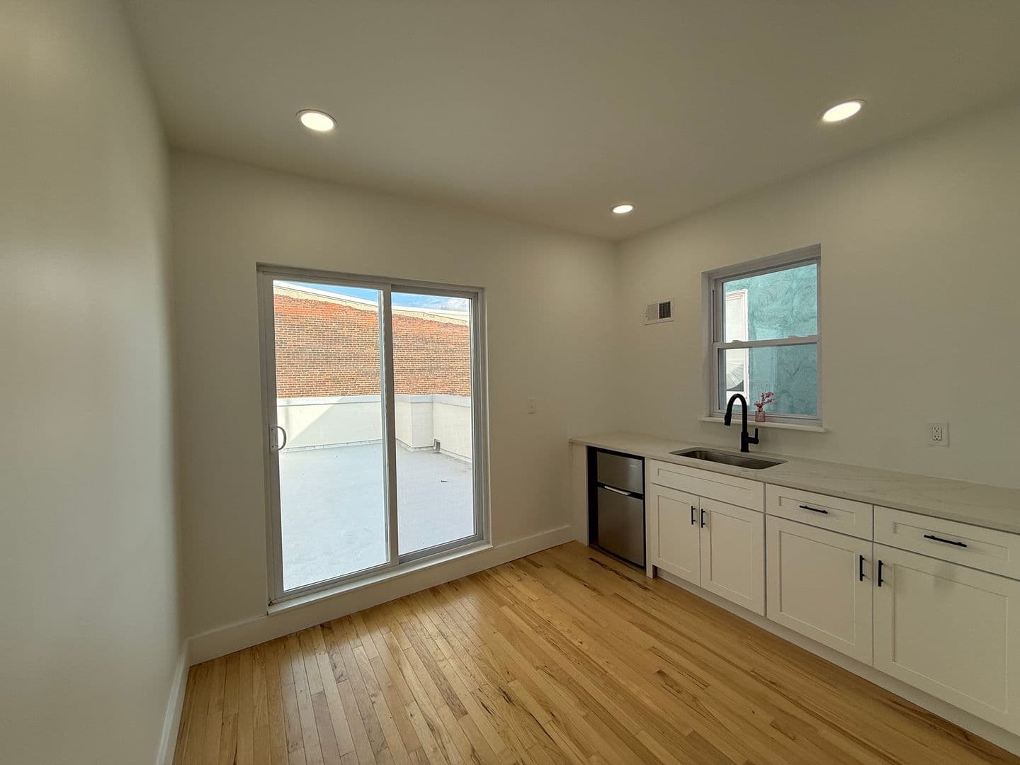 Philadelphia House: 1557 N 29th St