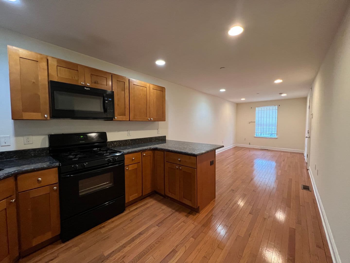 Philadelphia Apartment: 2219 N Camac St