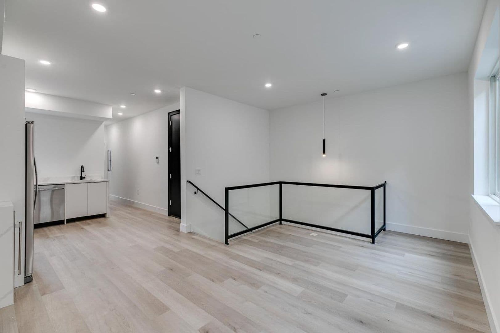 Philadelphia Apartment: 930 N 2nd St