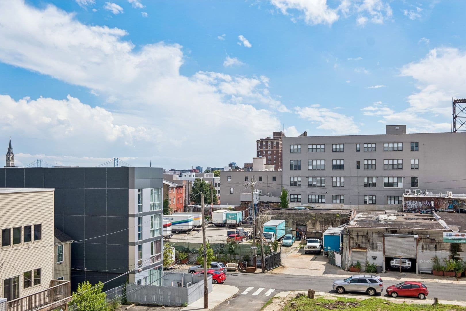 Philadelphia House: 1518 N Darien St