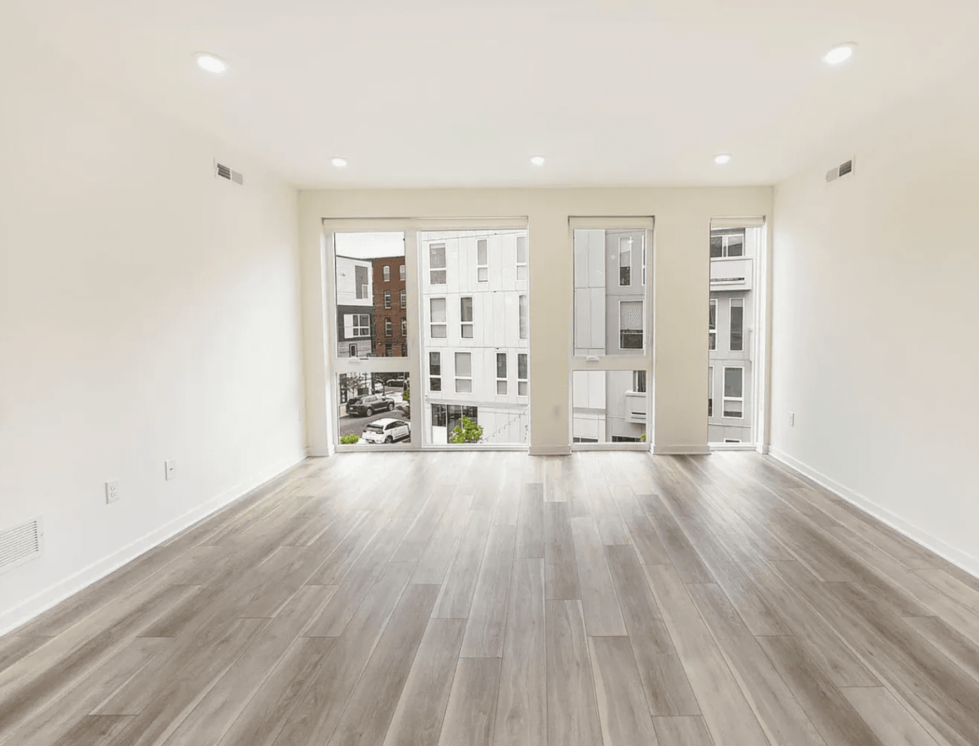 Philadelphia Apartment: 1660 Germantown Ave