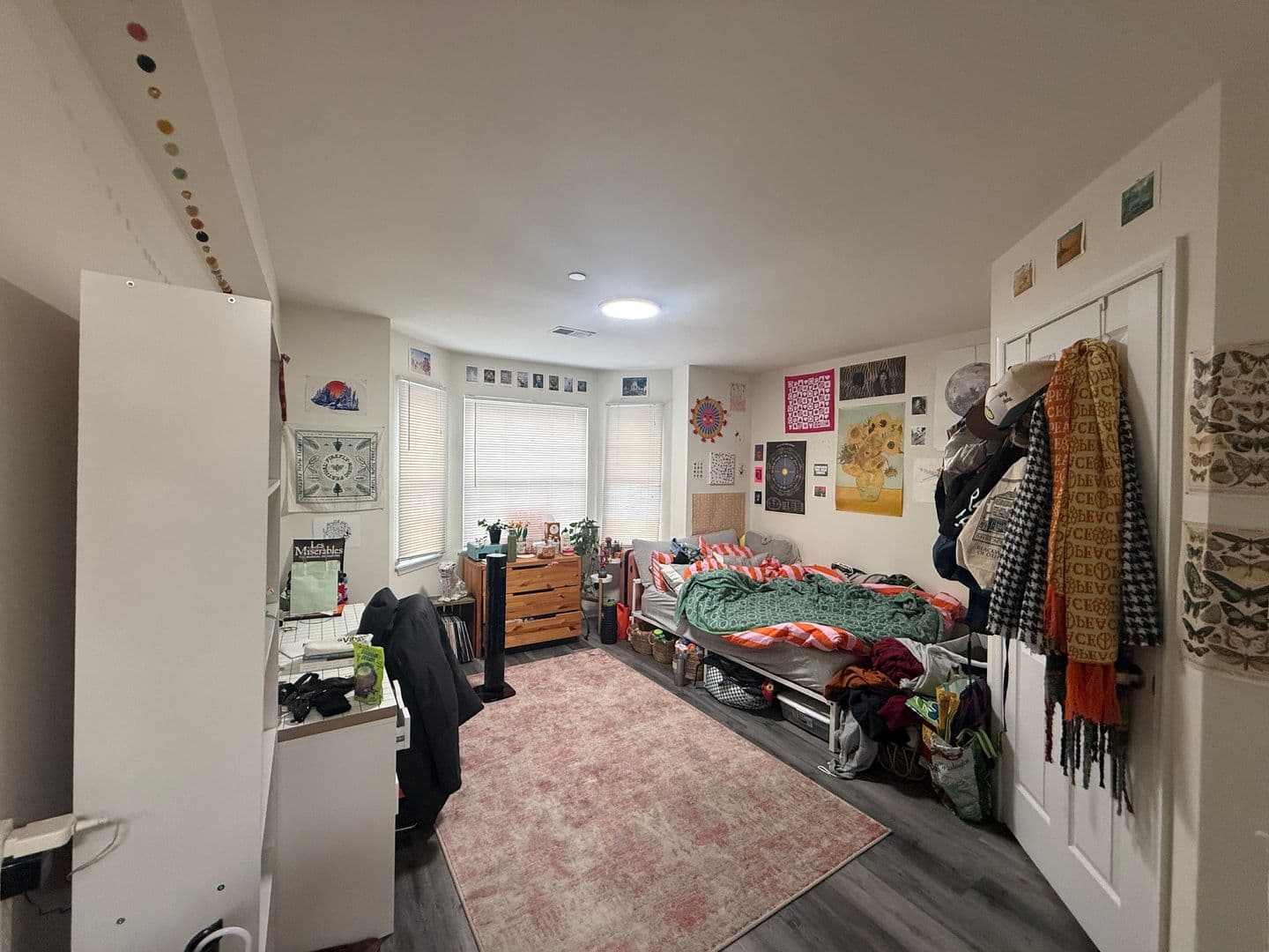 Philadelphia Apartment: 1836 Bouvier St