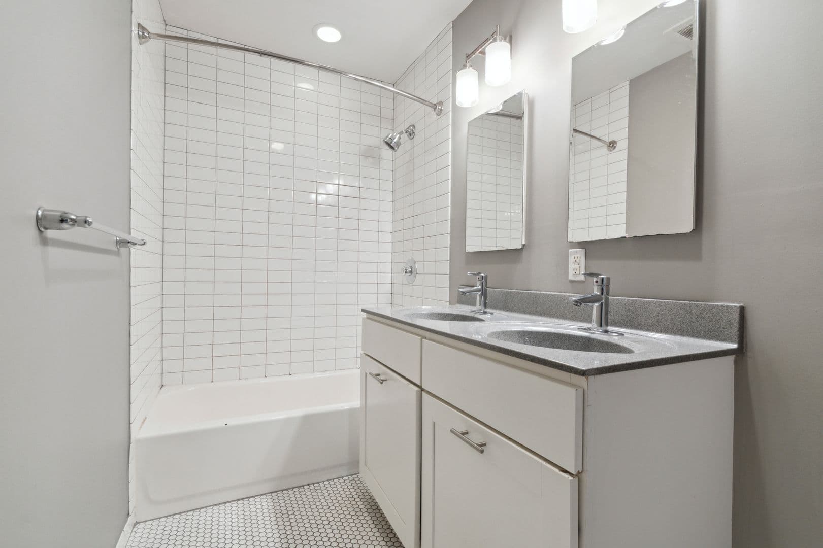 Philadelphia Apartment: 1518 N 15th St