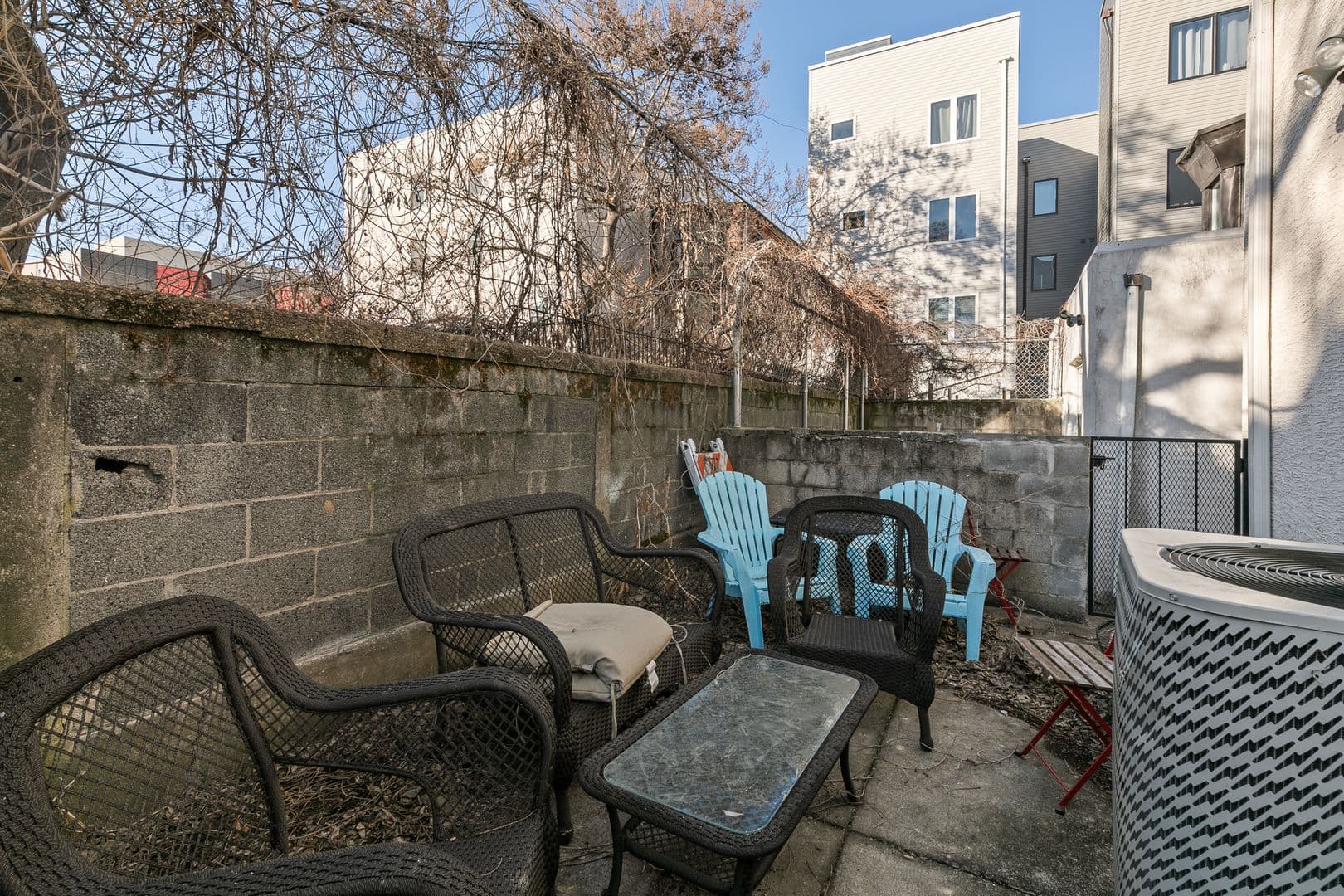 Philadelphia Apartment: 1628 Willington St