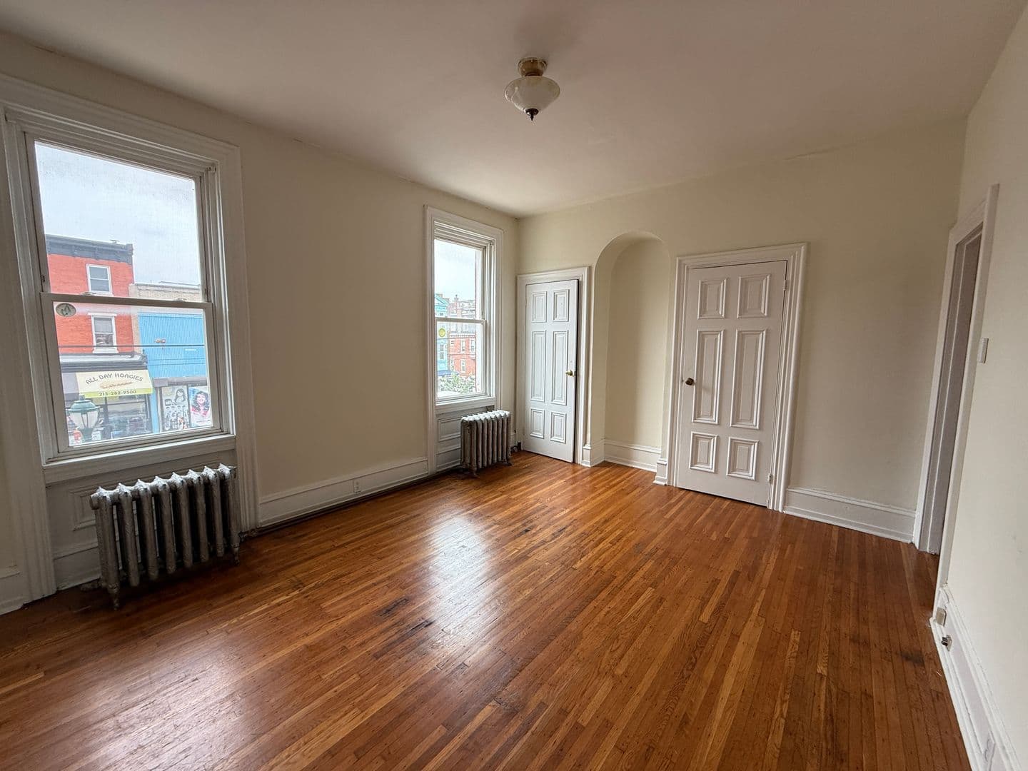 Philadelphia Apartment: 2808 W Girard Ave