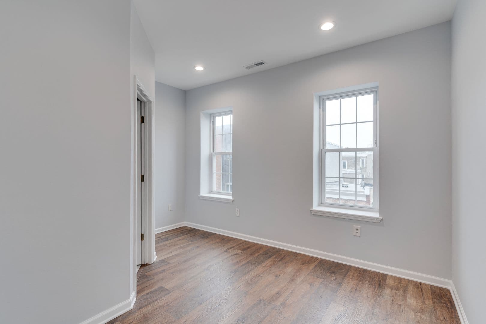 Philadelphia Apartment: 1727 Arlington St