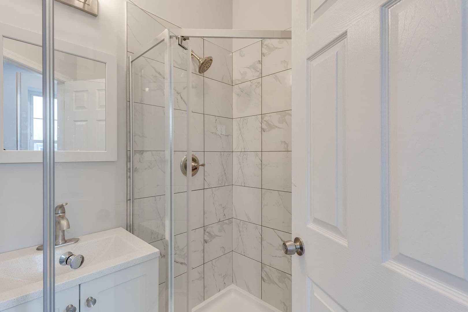 Philadelphia Apartment: 1727 Arlington St