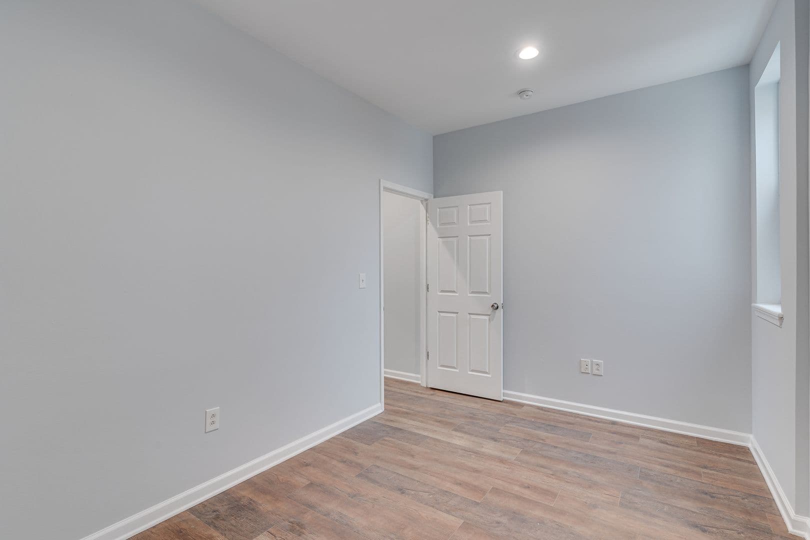 Philadelphia Apartment: 1727 Arlington St
