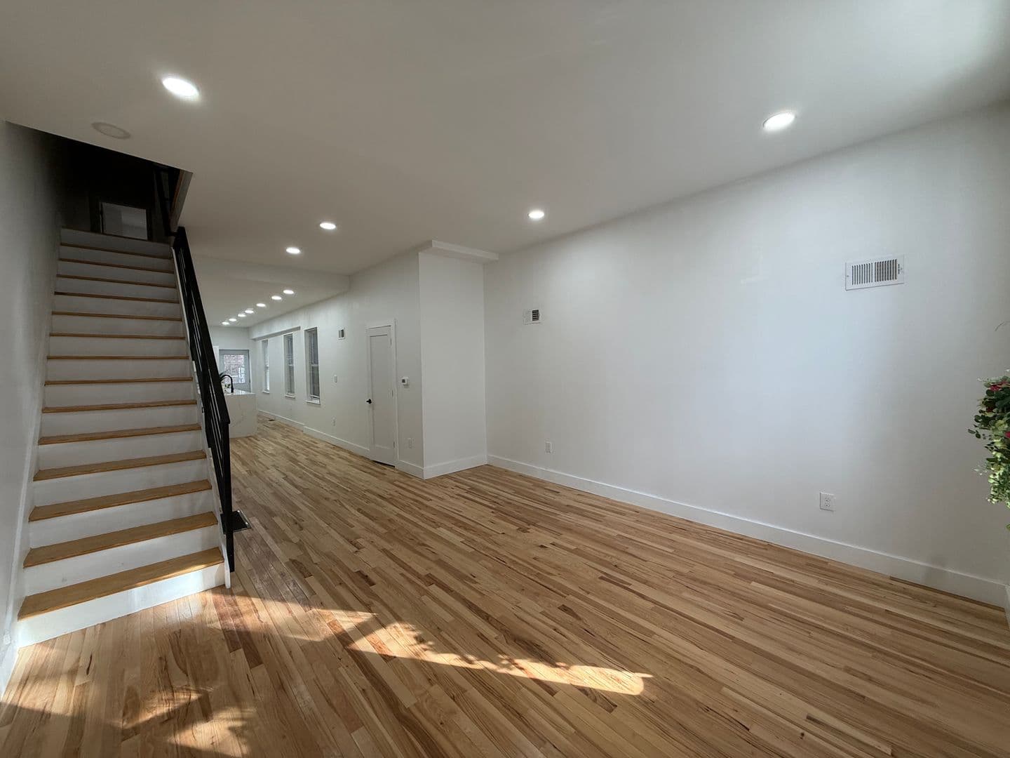 Philadelphia House: 1557 N 29th St