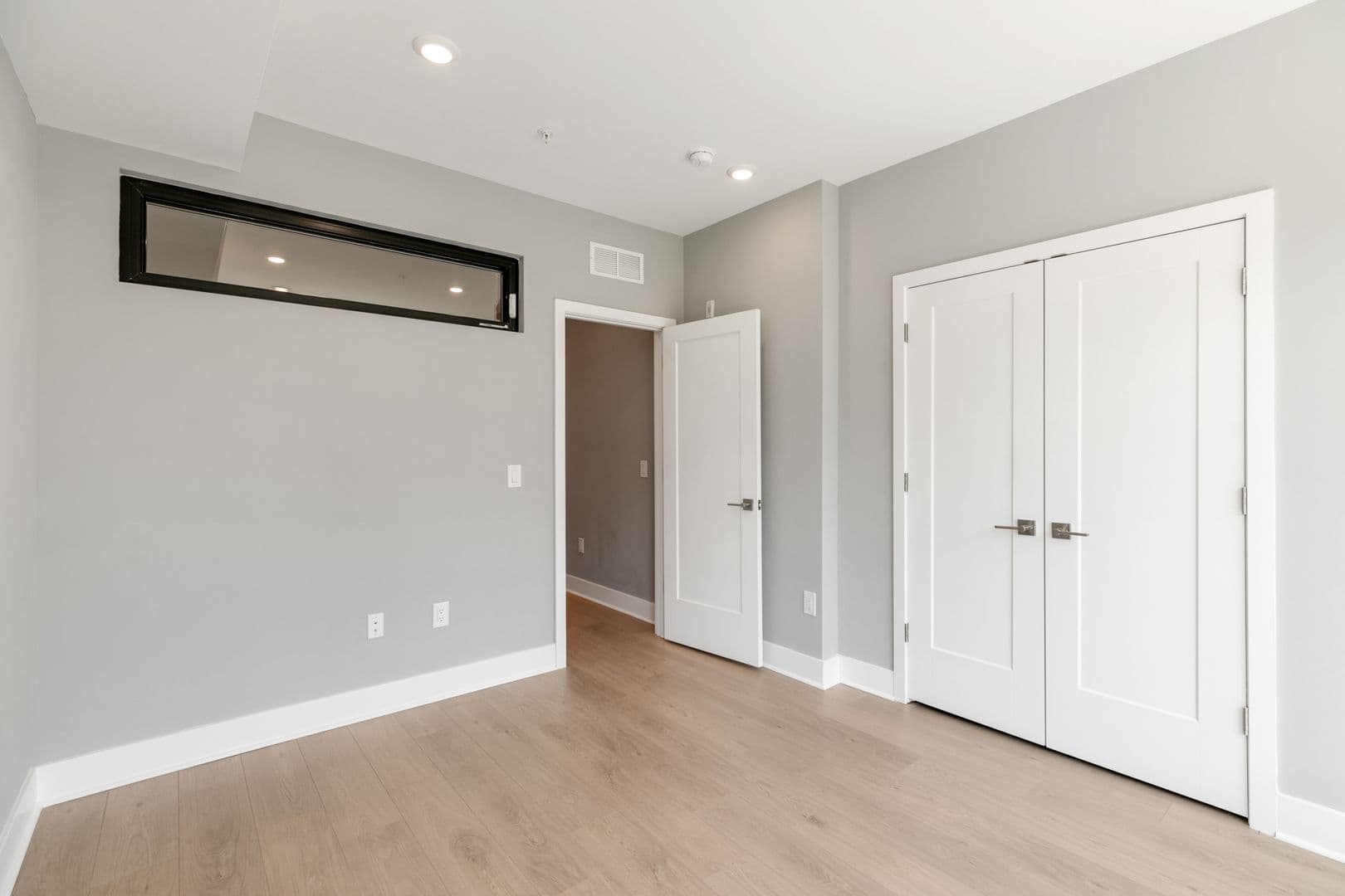 Philadelphia Apartment: 2415 Cecil B Moore Ave