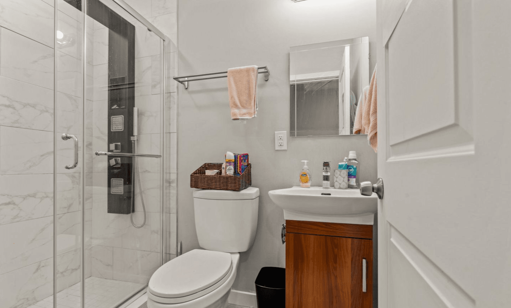 Philadelphia Apartment: 2130 N Carlisle St