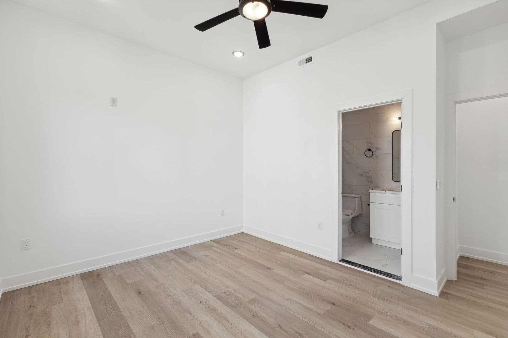 Philadelphia Apartment: 2449 N 2nd St
