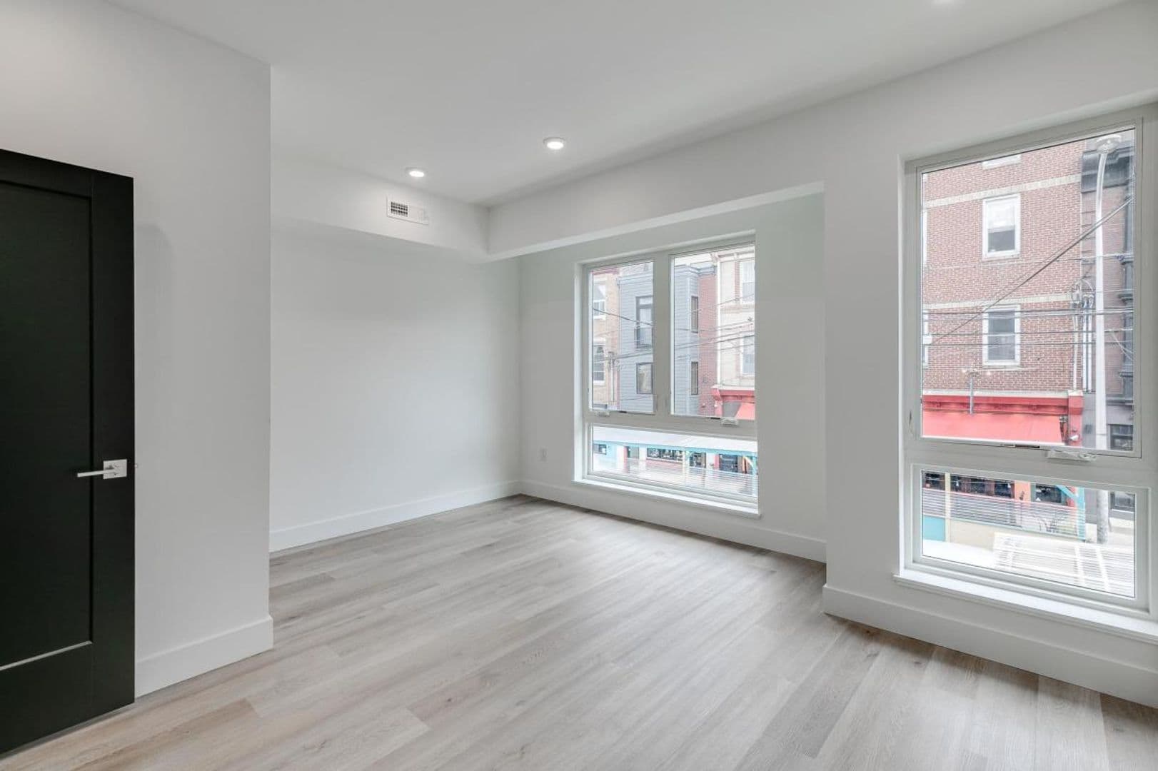 Philadelphia Apartment: 930 N 2nd St