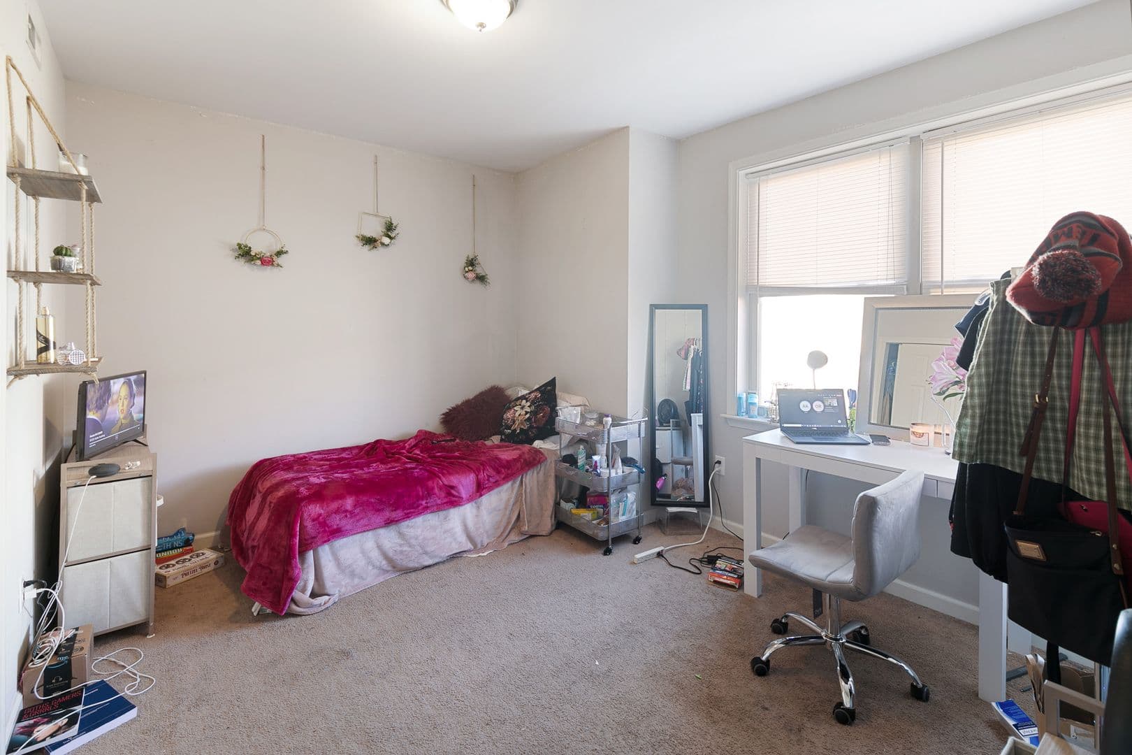 Philadelphia Apartment: 1628 Willington St