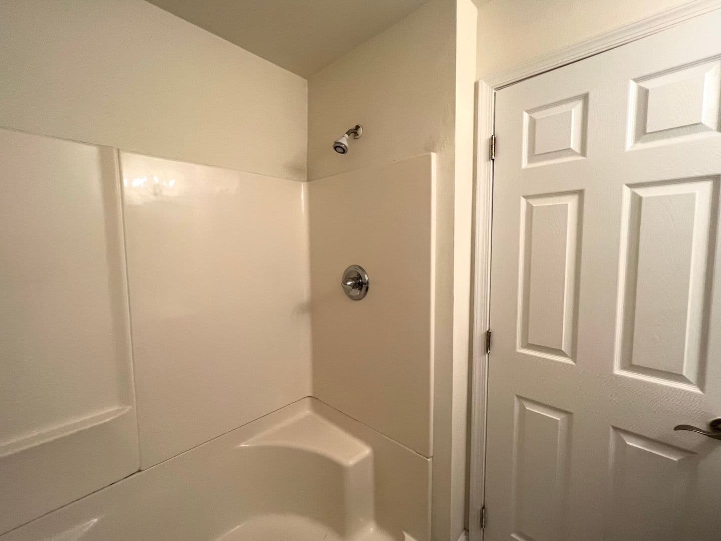 Philadelphia Apartment: 2219 N Camac St