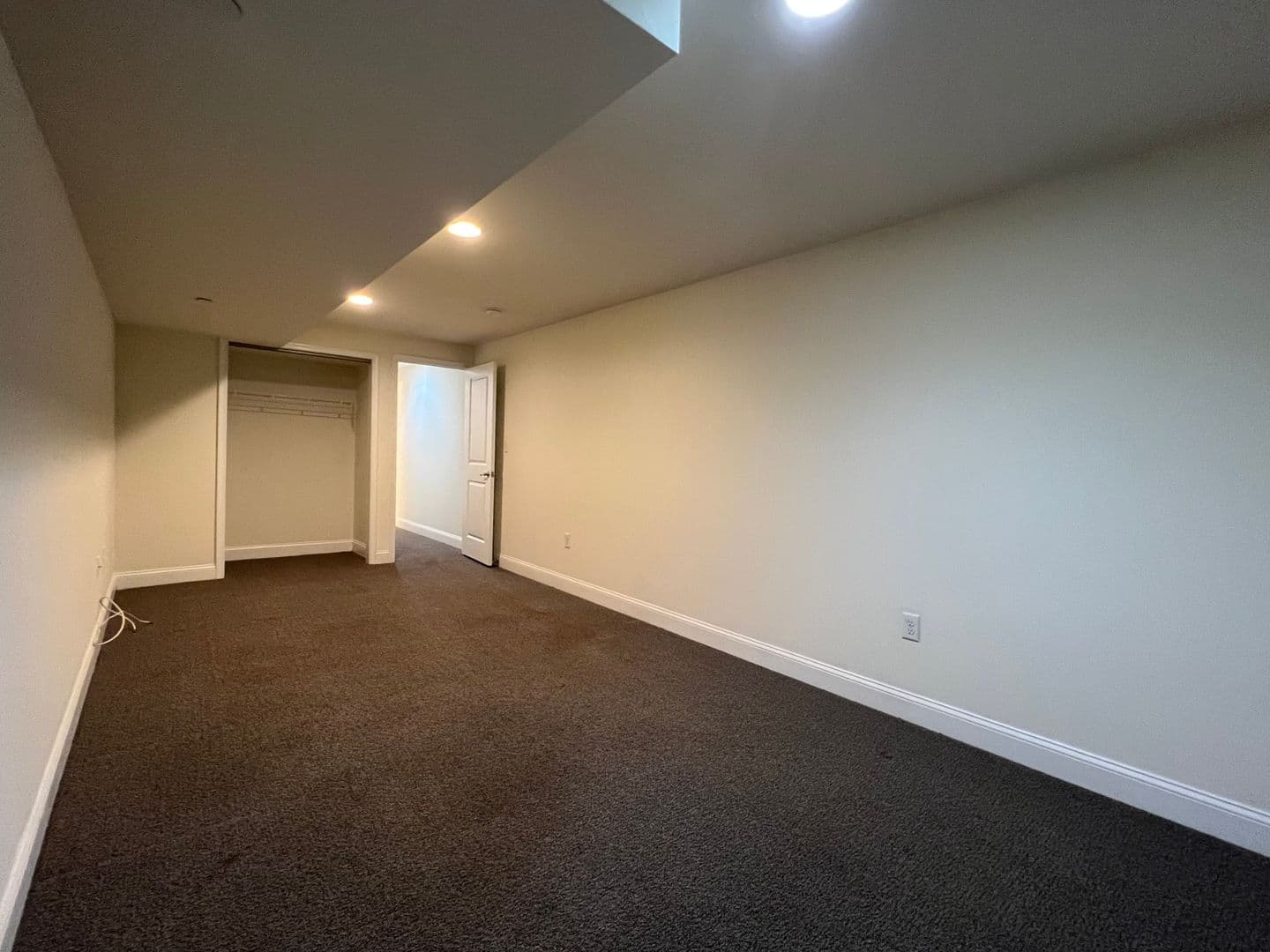Philadelphia Apartment: 2219 N Camac St