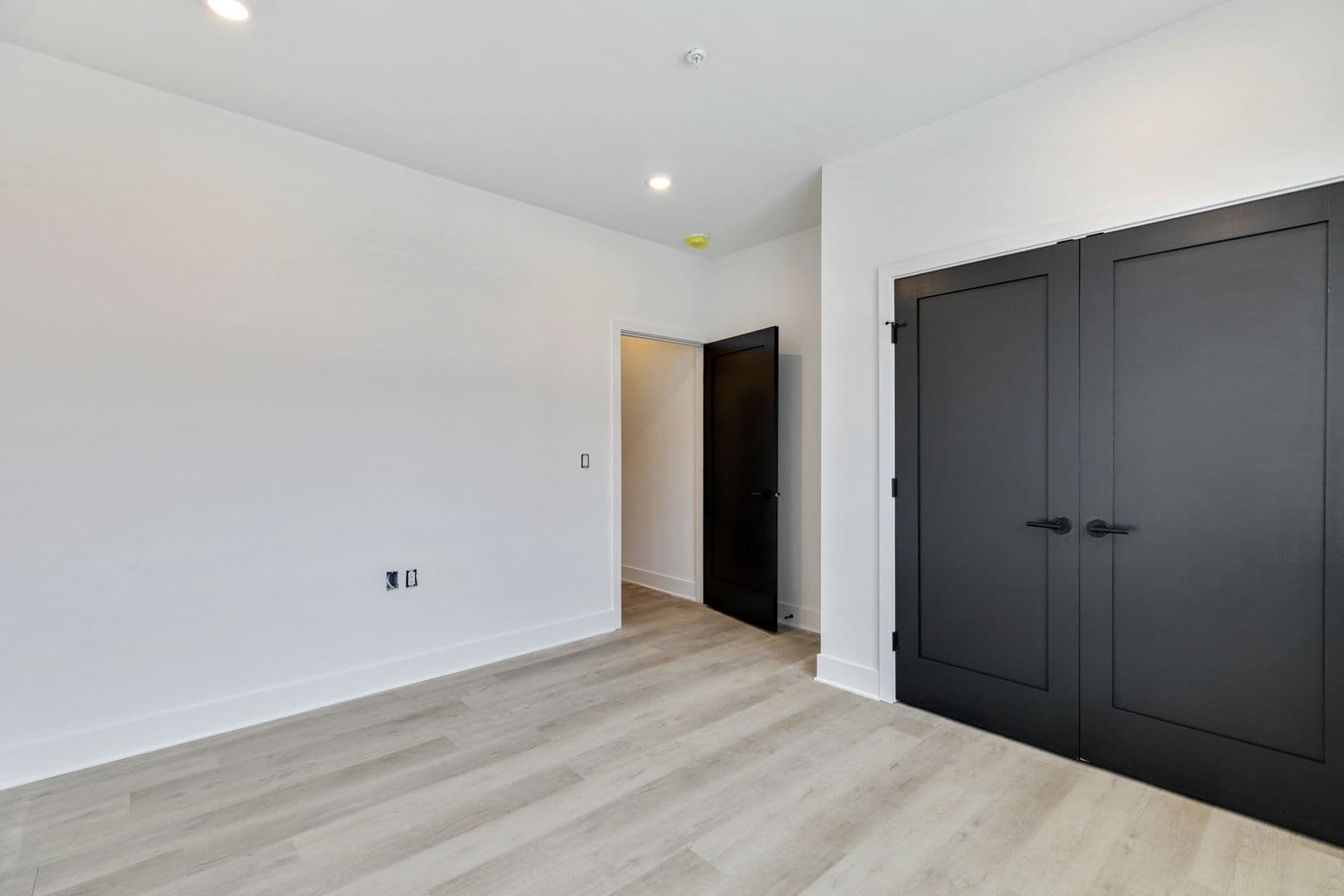 Philadelphia Apartment: 3051 Richmond St