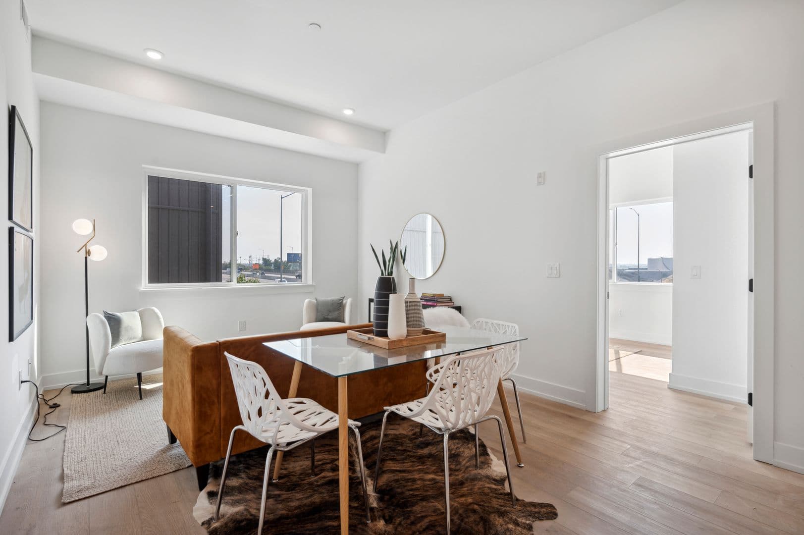 Philadelphia Apartment: 3039 Richmond St