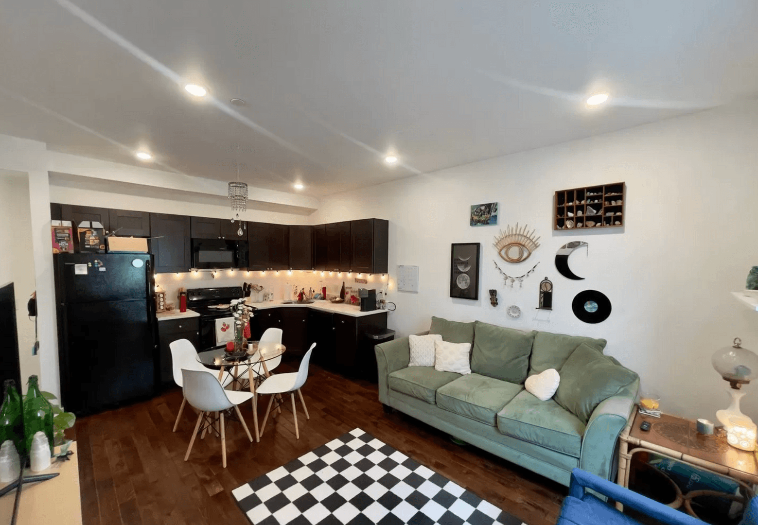 Philadelphia Apartment: 1538 Ingersoll St