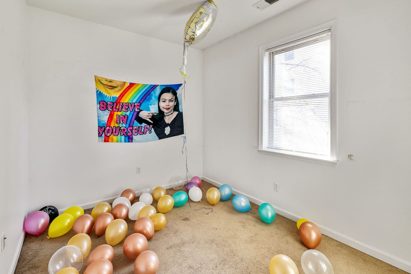Philadelphia Apartment: 1816 N 17th St