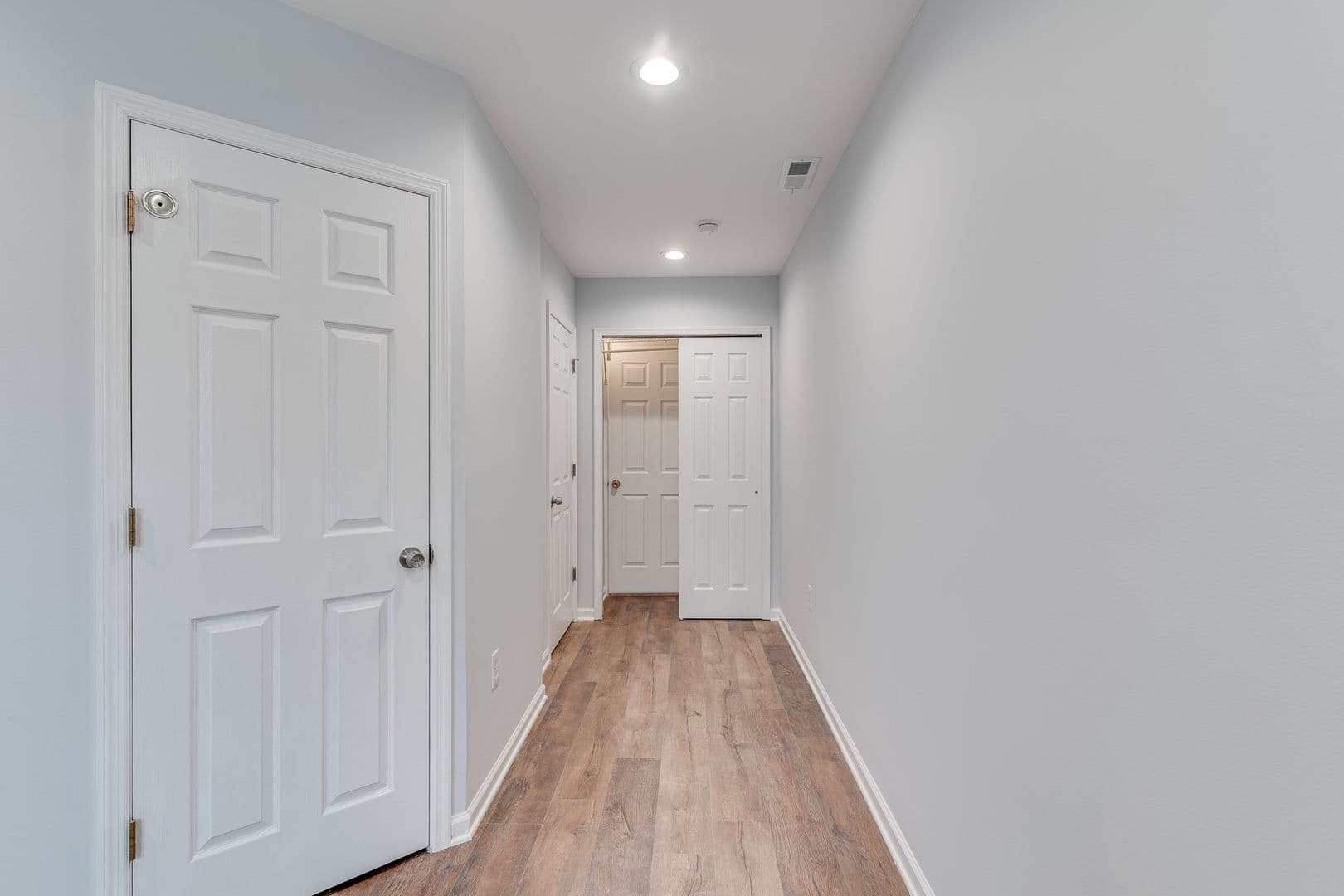 Philadelphia Apartment: 1727 Arlington St
