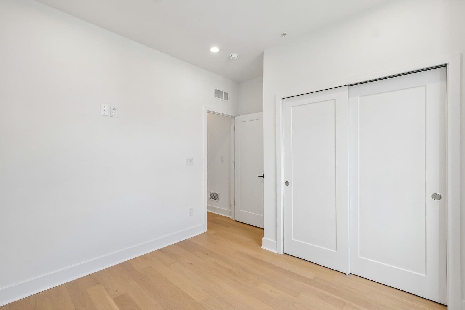 Philadelphia House: 1518 N Darien St