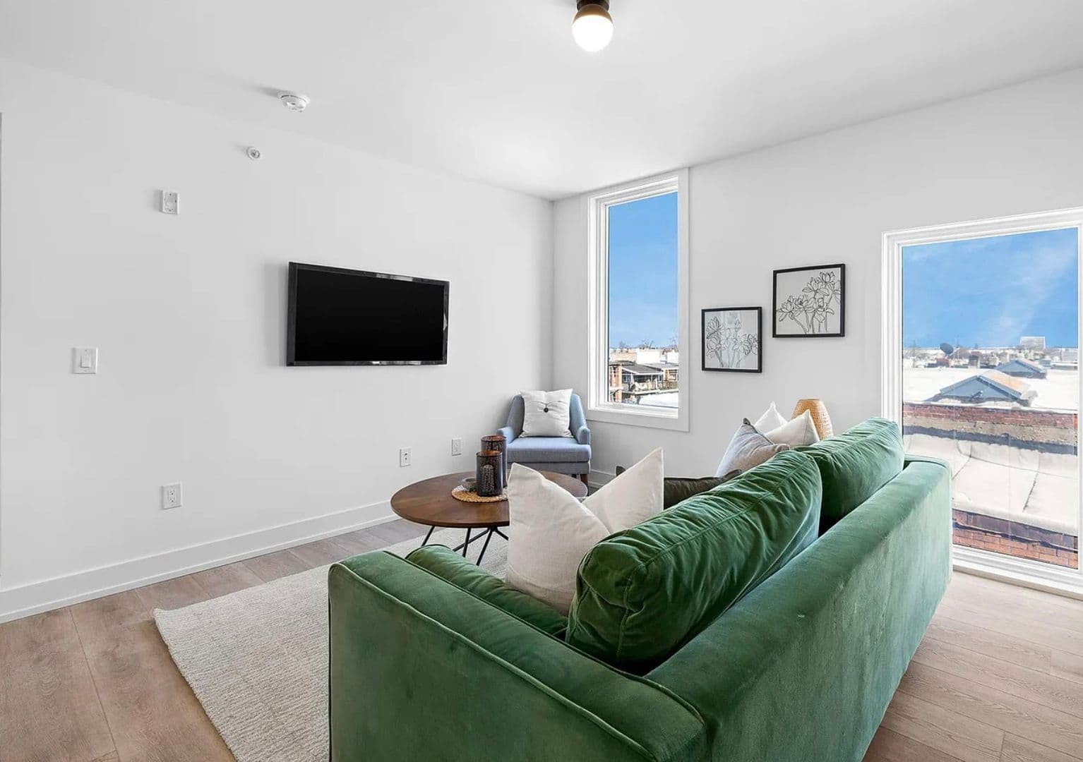 Philadelphia Apartment: 5202 Chester Avenue