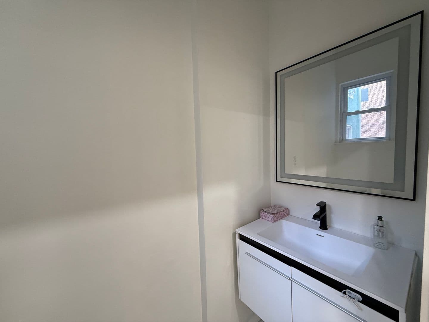 Philadelphia House: 1557 N 29th St