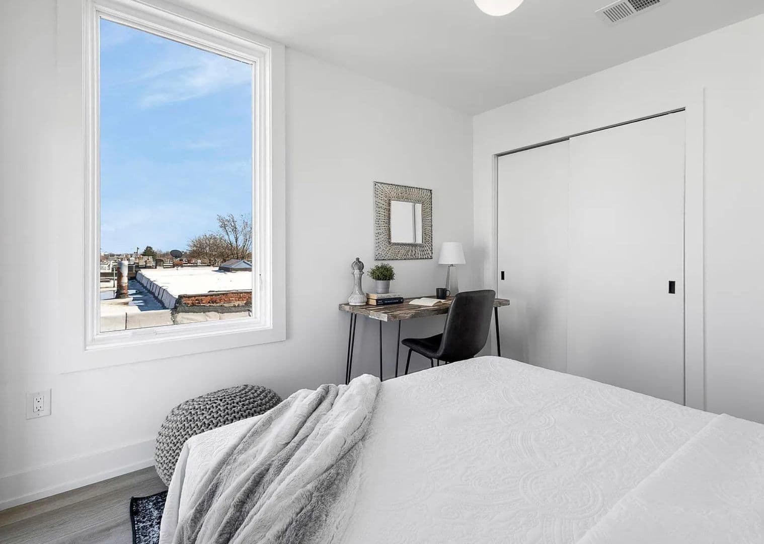 Philadelphia Apartment: 5202 Chester Avenue
