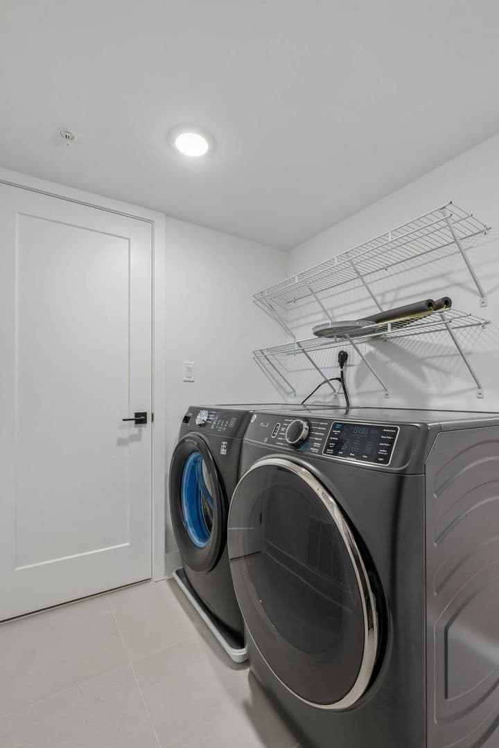Philadelphia House: 1518 N Darien St