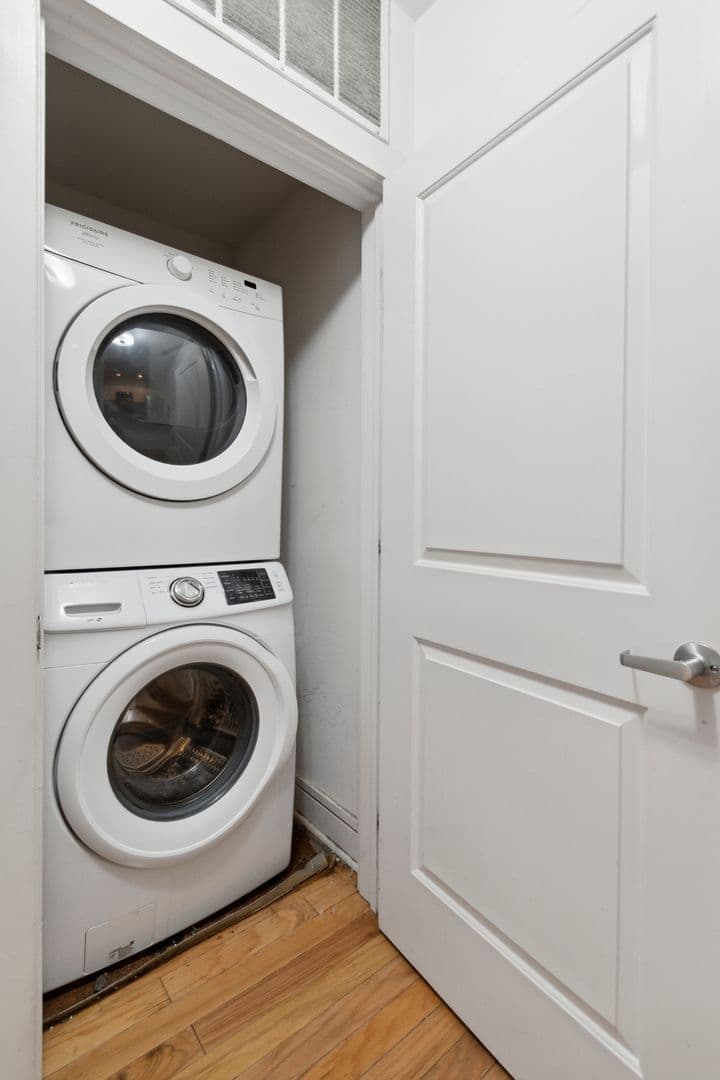 Philadelphia Apartment: 1518 N 15th St
