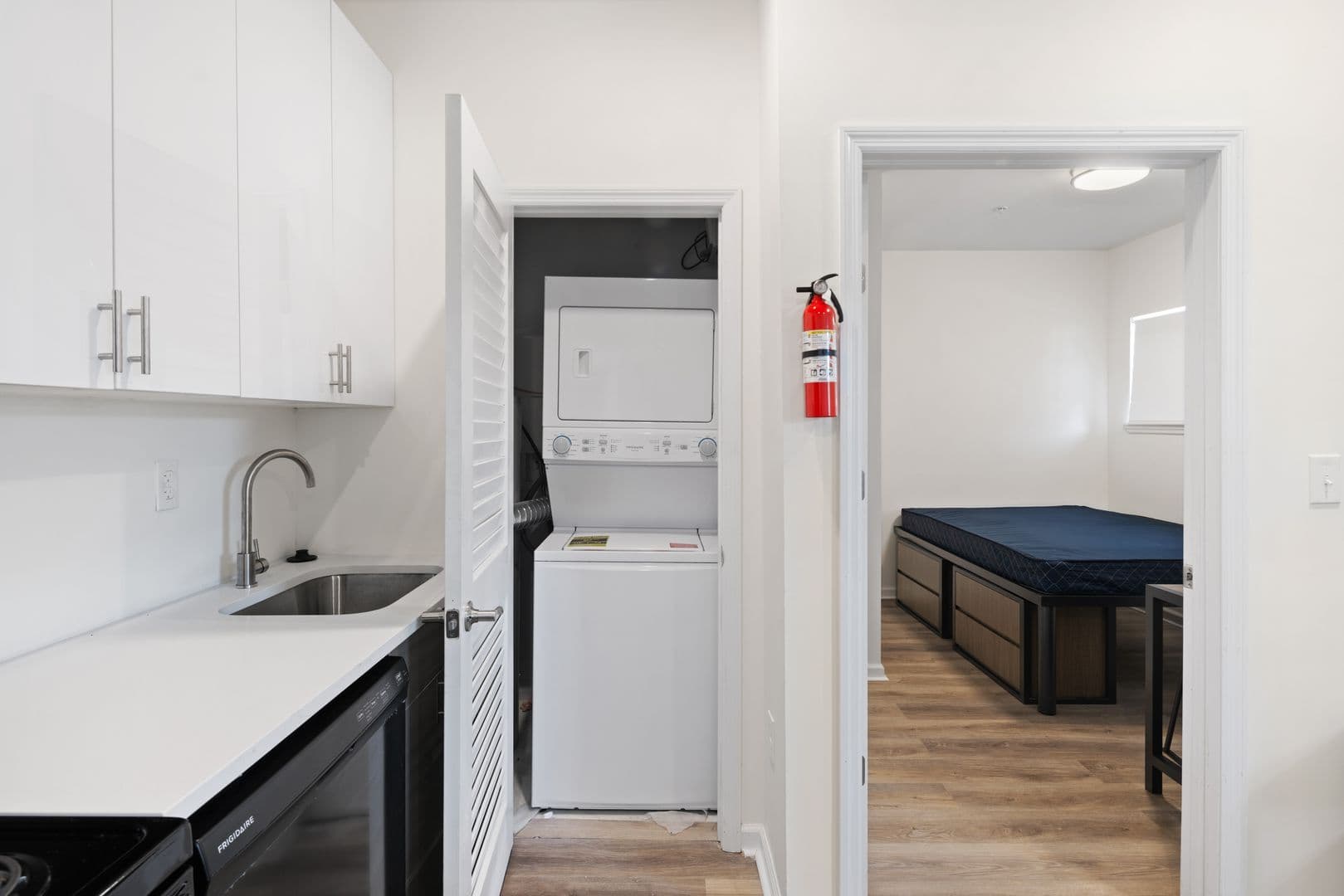 Philadelphia Apartment: 1532 N 16th St