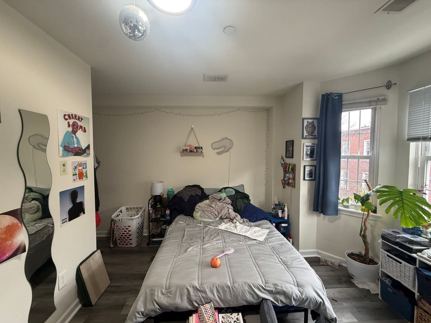 Philadelphia Apartment: 1836 Bouvier St