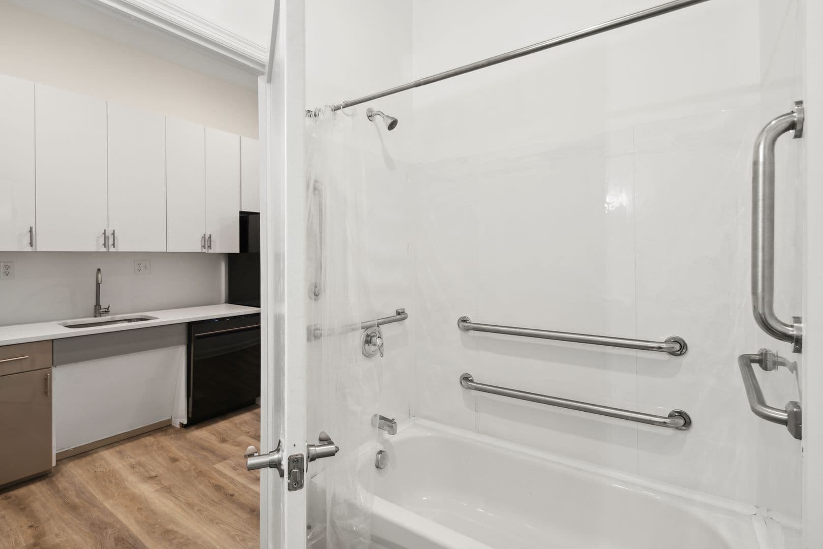 Philadelphia Apartment: 1532 N 16th St